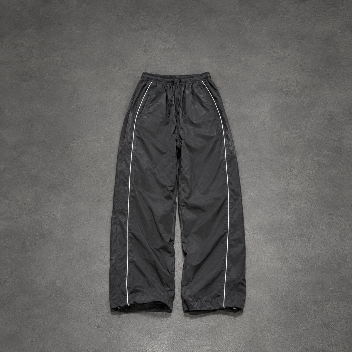 STRYVE Reflection Striped Straight-Leg Sweatpants