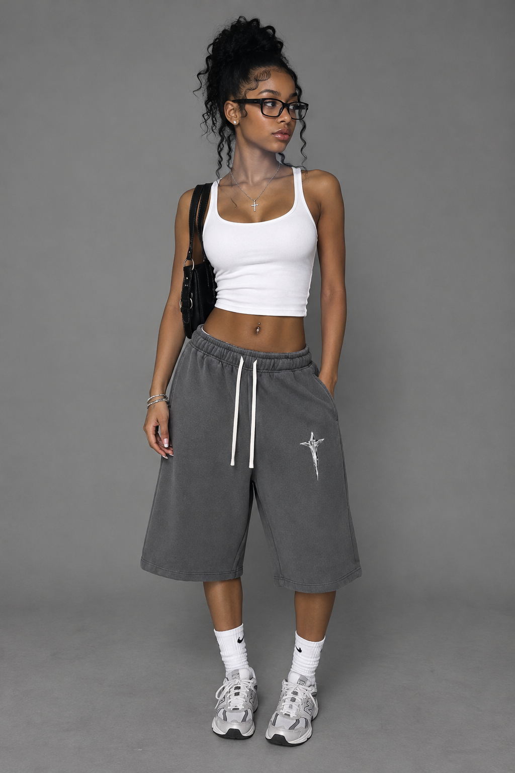 STRYVE Wide-Leg Three-Quarter Sweatpants